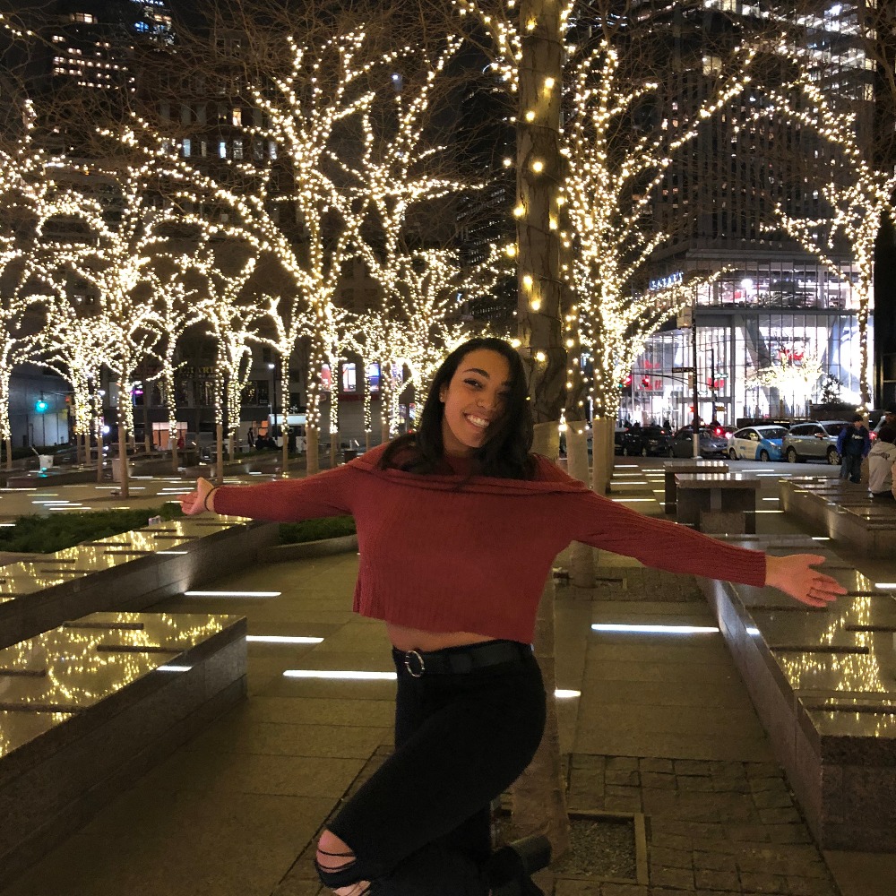 Meet your Posher, Gabriela